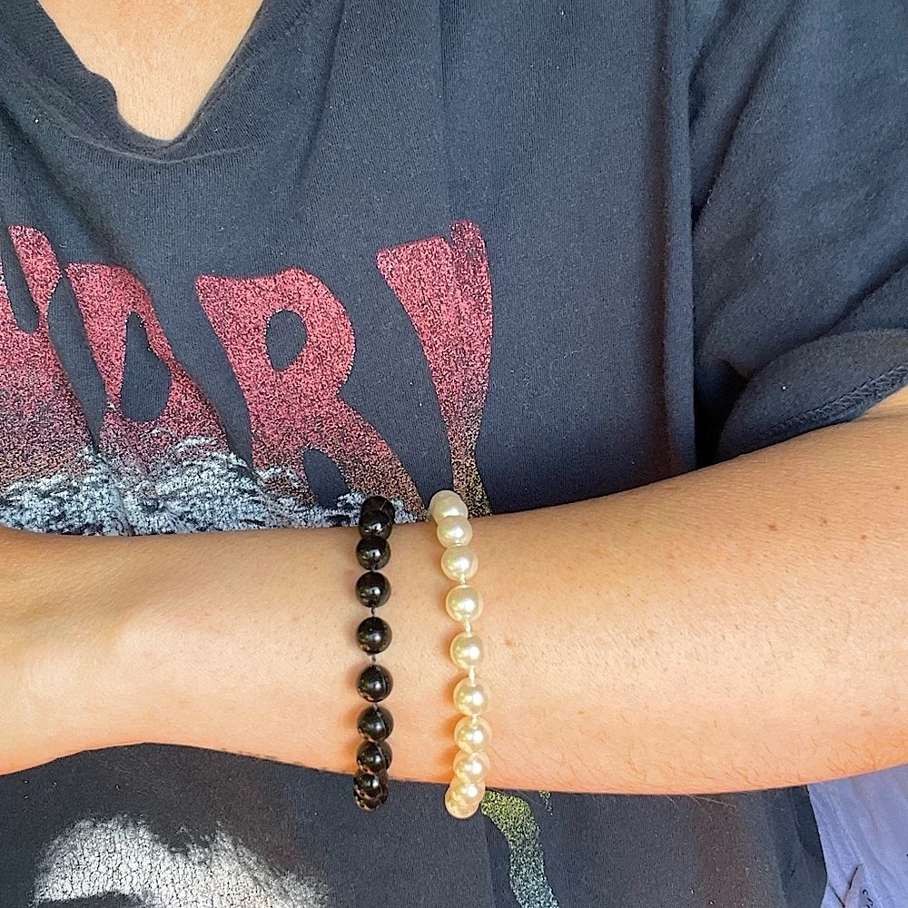 Set of 2 black and white faux pearl beaded y2k 90s retro bracelets